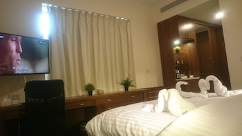 room-image