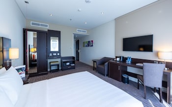 room-image