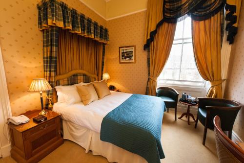 room-image