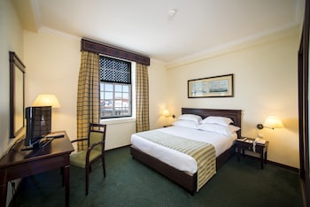 room-image