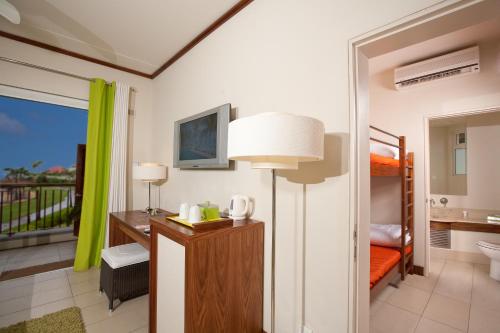 room-image
