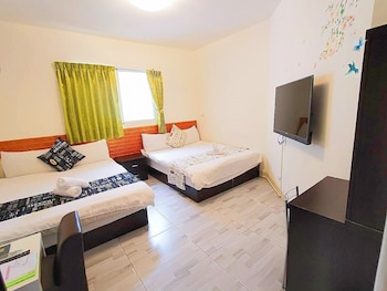 room-image