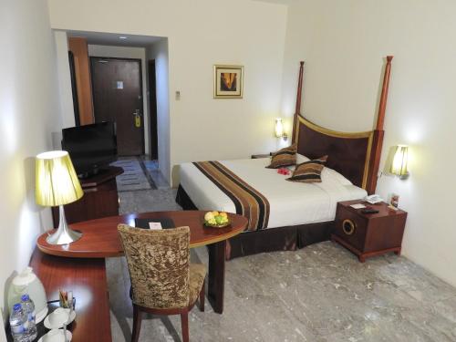 room-image