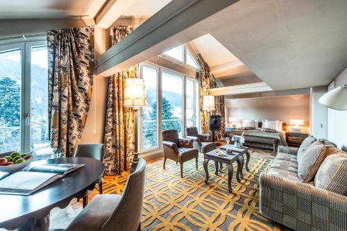 room-image