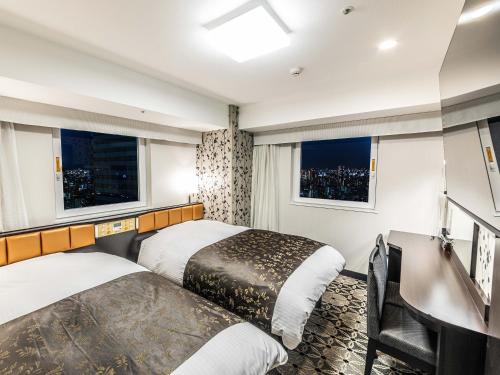 room-image
