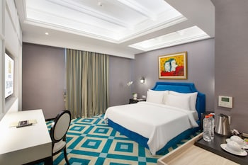 room-image