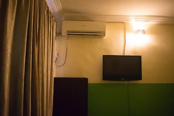 room-image