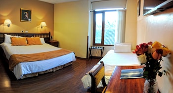 room-image