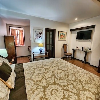 room-image