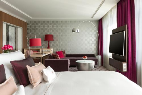 room-image