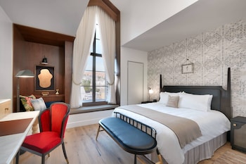 room-image