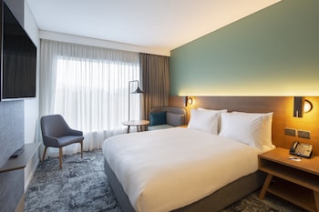 room-image