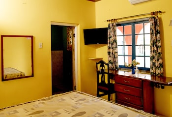 room-image