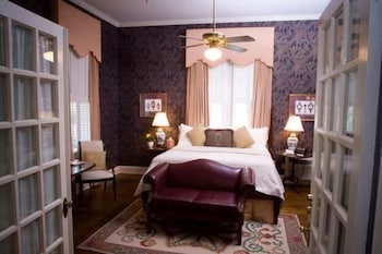 room-image