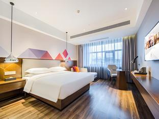 room-image
