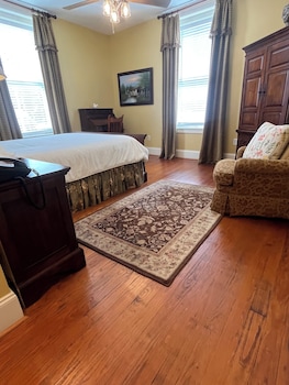 room-image