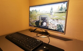 room-image