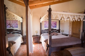 room-image