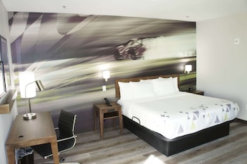 room-image