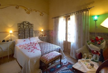 room-image