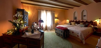 room-image