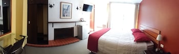 room-image