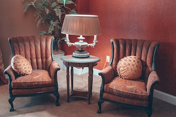 room-image