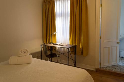 room-image