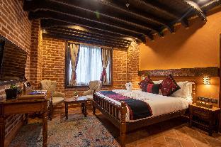 room-image