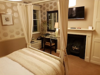room-image