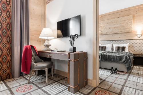 room-image