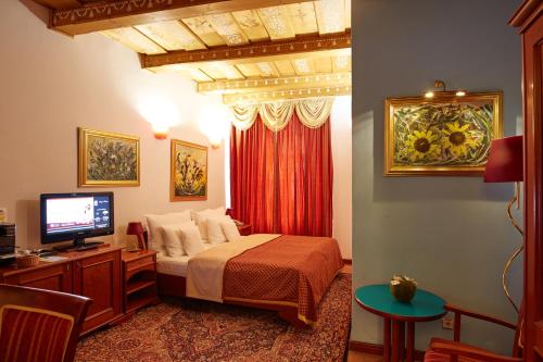 room-image
