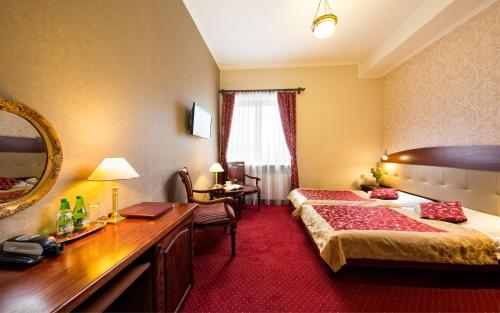 room-image