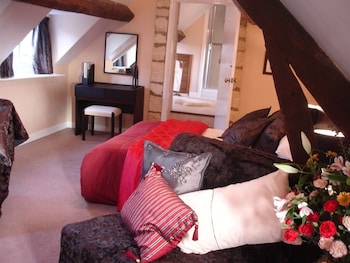 room-image