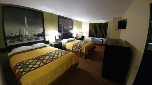 room-image