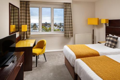 room-image