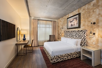 room-image