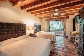 room-image