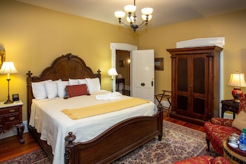 room-image