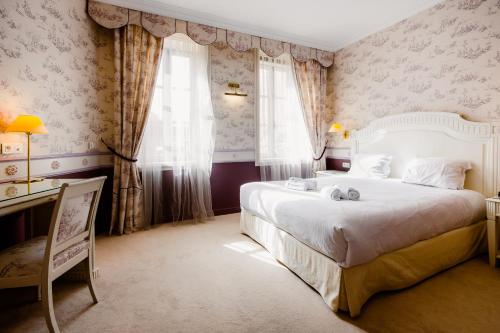room-image