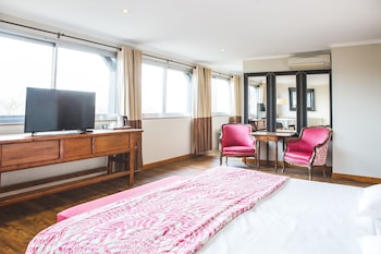 room-image