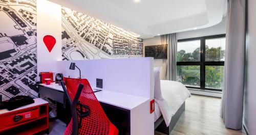 room-image