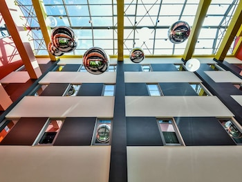 room-image