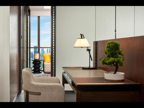 room-image