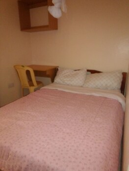 room-image