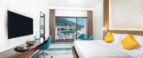 room-image