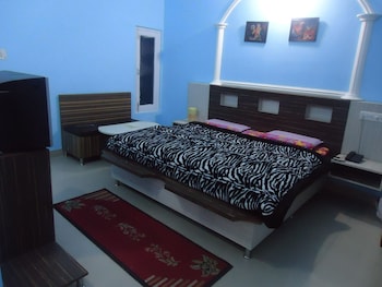 room-image