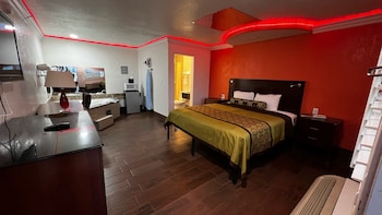 room-image