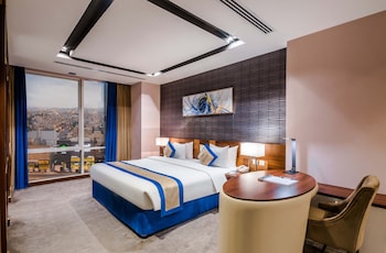 room-image