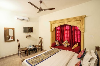room-image